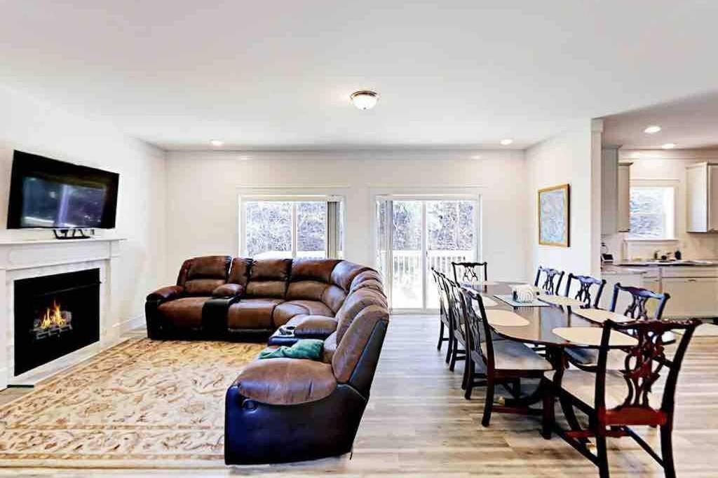Serenity Views Comfort - Close To City & Parkway! Weaverville Exterior foto